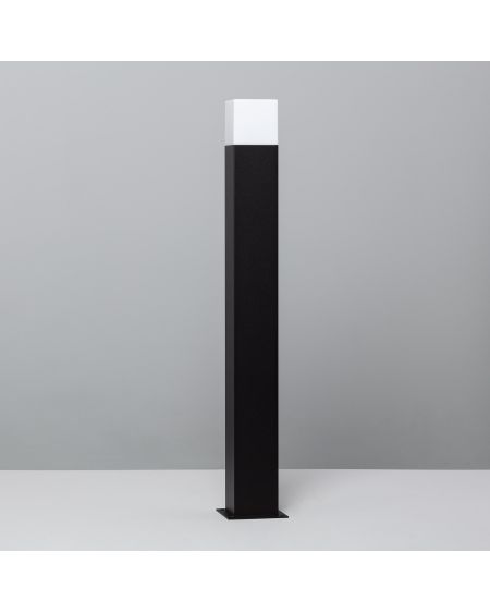 Balise Extérieure en Saillie sur Pied 74cm Augusta Noire avec Prise Type F Schuko